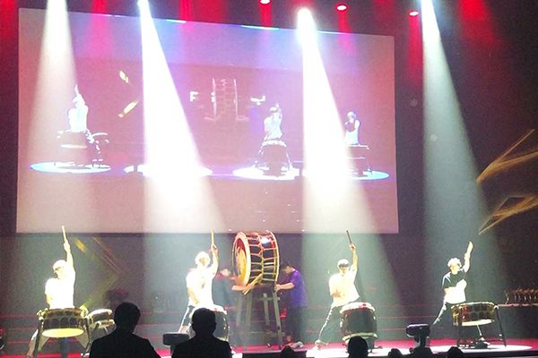 【社内表彰式】美容系企業様総勢1500名参加！圧倒的スケールの表彰式を開催！オープニングは太鼓演舞からSTART！